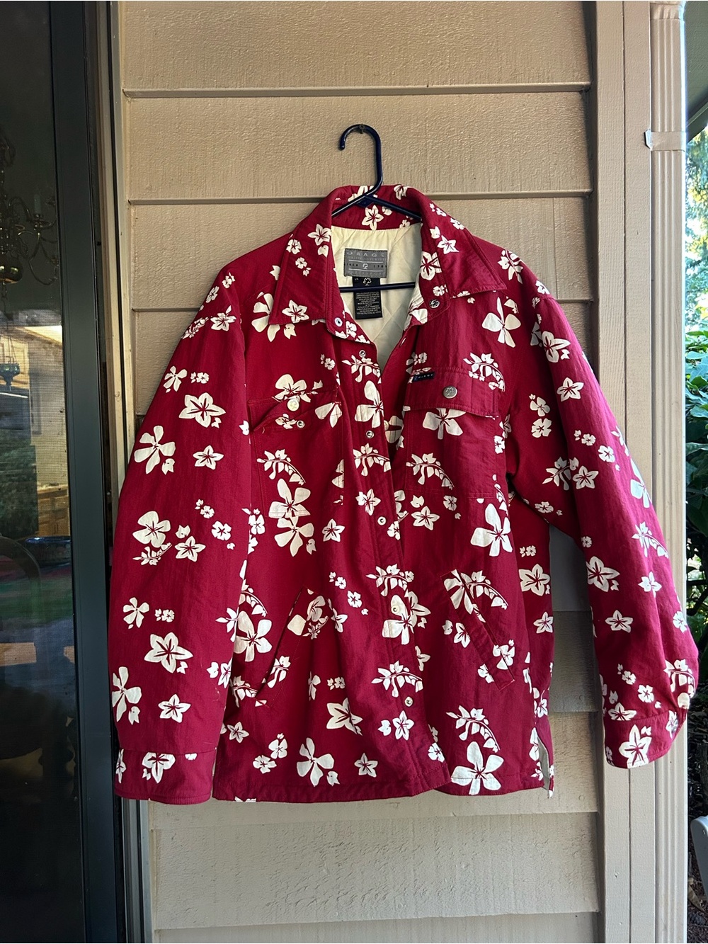 Orage Red Floral Jacket snap closure.